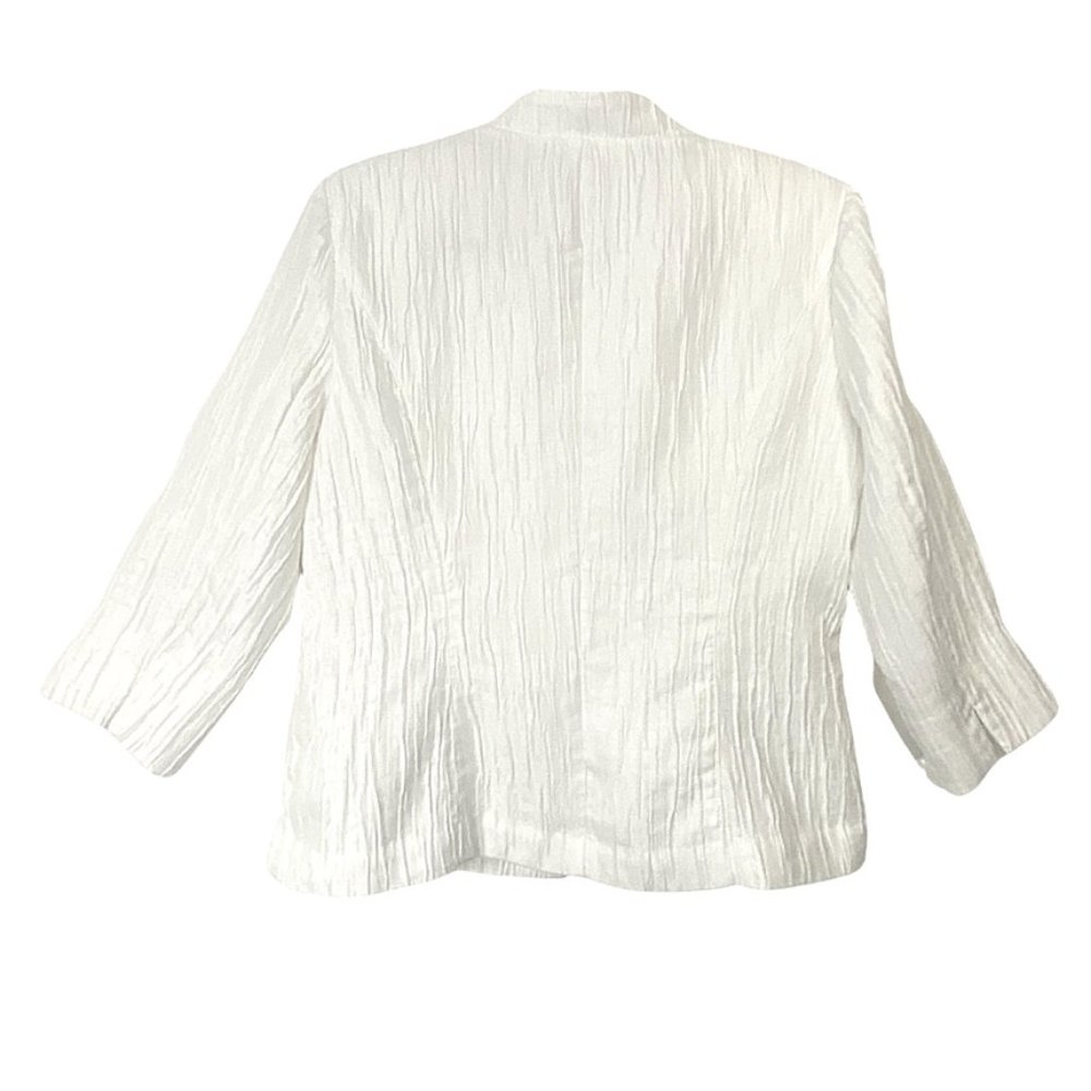 Dress Barn Textured White with Sheen Blazer - Picture 2 of 8